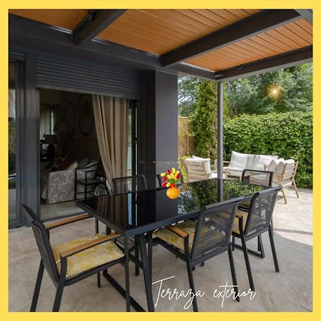 Space In The Villa With Poll Near Golf In Μαδρίτη Εξωτερικό φωτογραφία